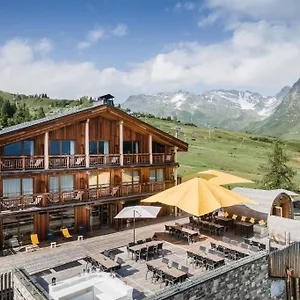 https://hotel-alparena.hotels-rhonealpes.com